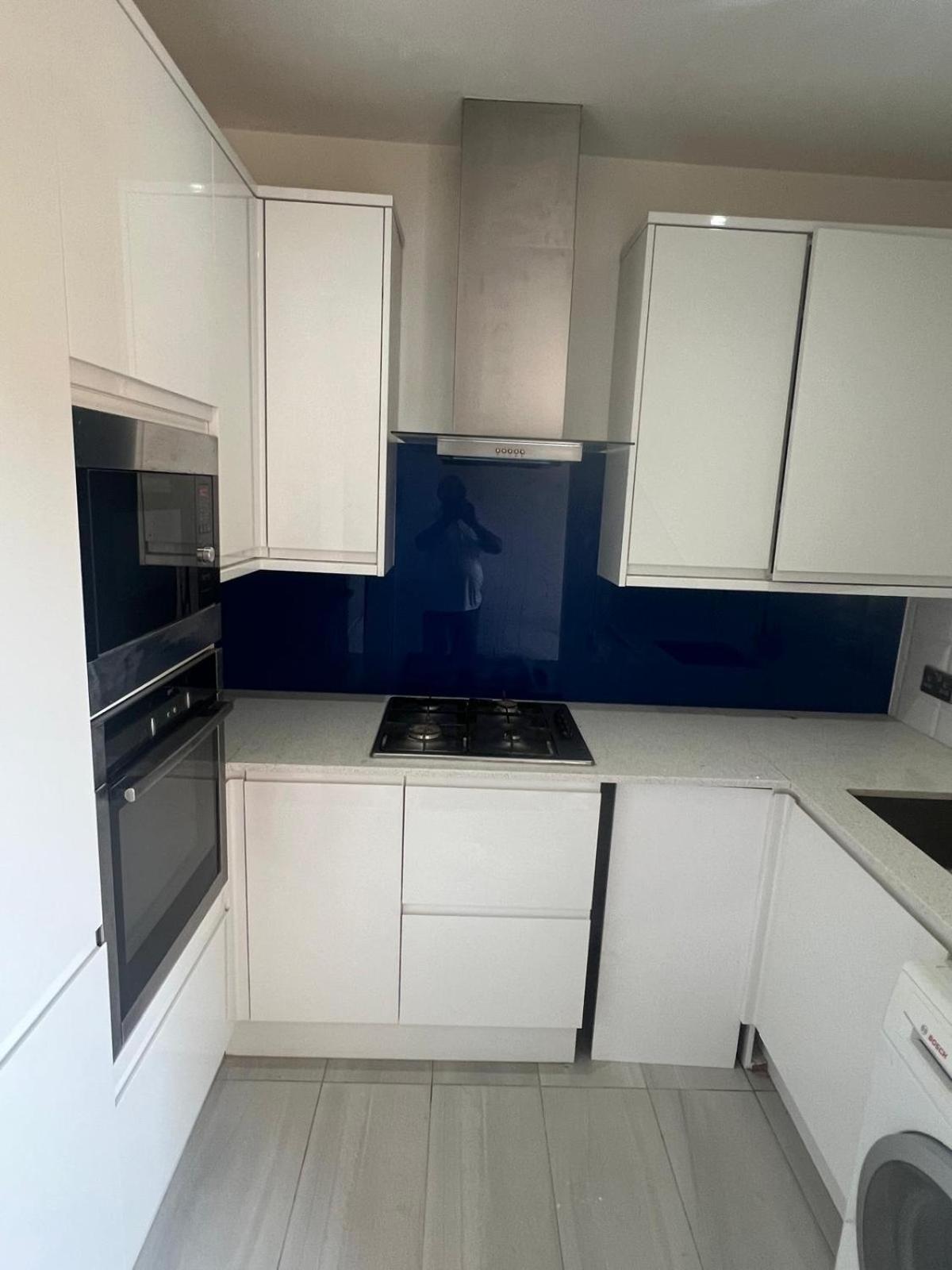 Good Priced Single Rooms In Northolt Exterior photo